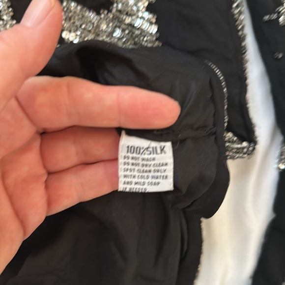 Vintage Oleg Cassini Silk Blouse, Size M - Picture 3 of 8